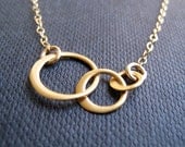 Tiny Gold Link necklace, Eternity necklace, three circle pendant, 14k gold filled chain, simple bridesmaid gifts,