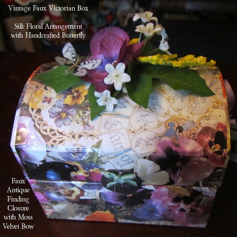 Posie Cottage Fairy Doll House