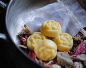 Pack of 4 (Four) Jasmine Soy Candle Tarts - Floral - Yellow