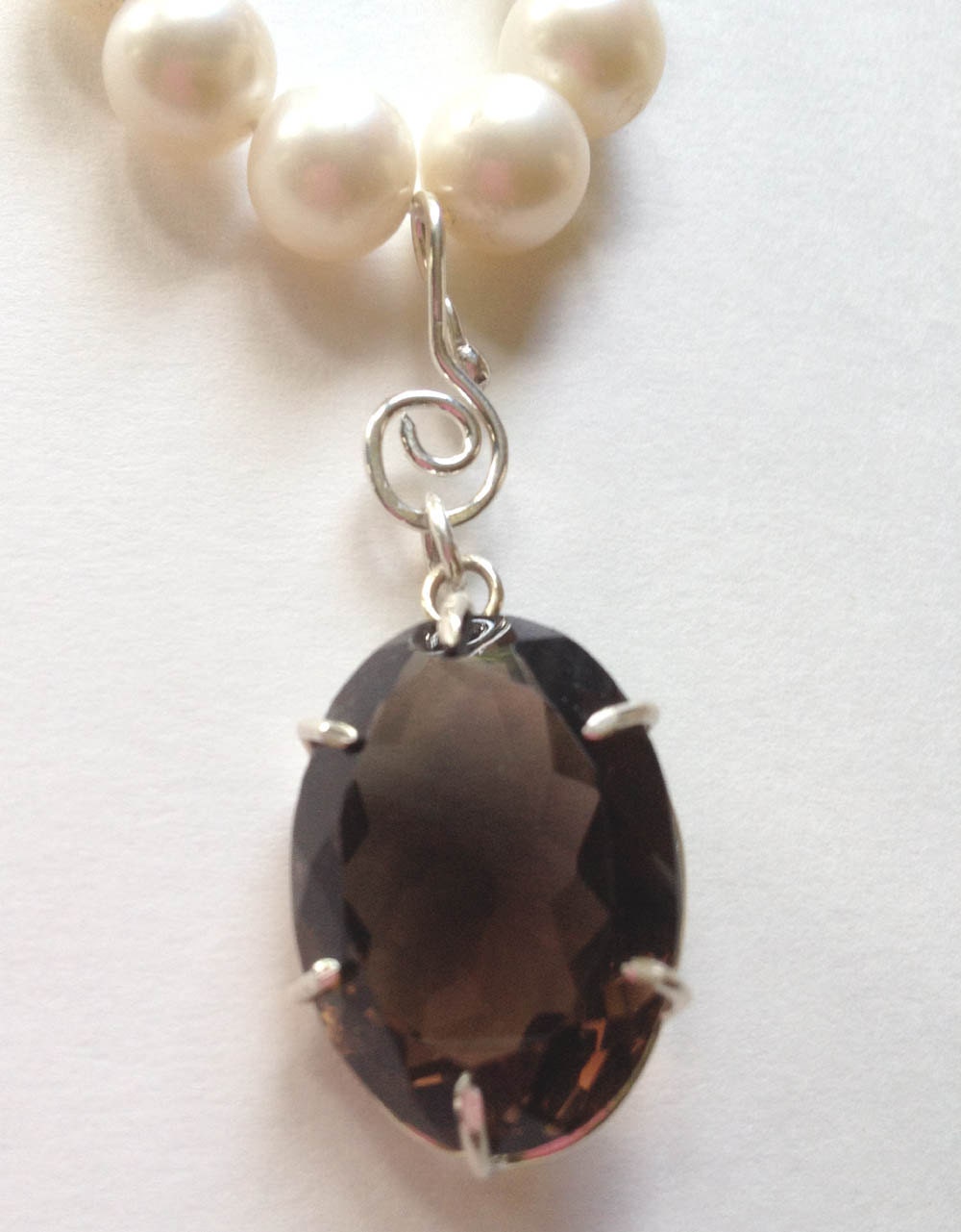 Lustrous Pearl Choker with Smokey Topaz Pendant