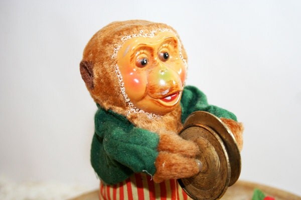 Wind Up Monkey