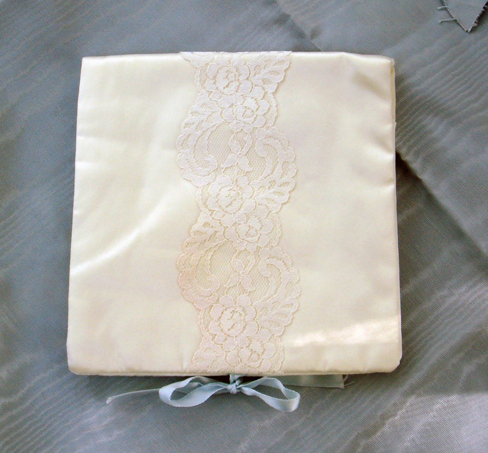 Bridal Something Old White and Blue Vintage Lingerie Bag