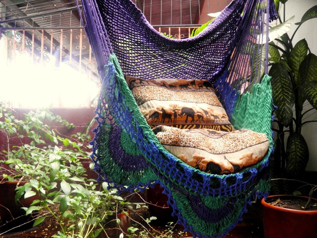 Tricolor Sitting Hammock, Hanging Chair Natural Cotton and Wood plus Simple Fringe