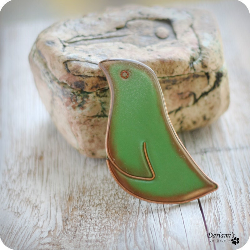 Brooch - Forest green bird
