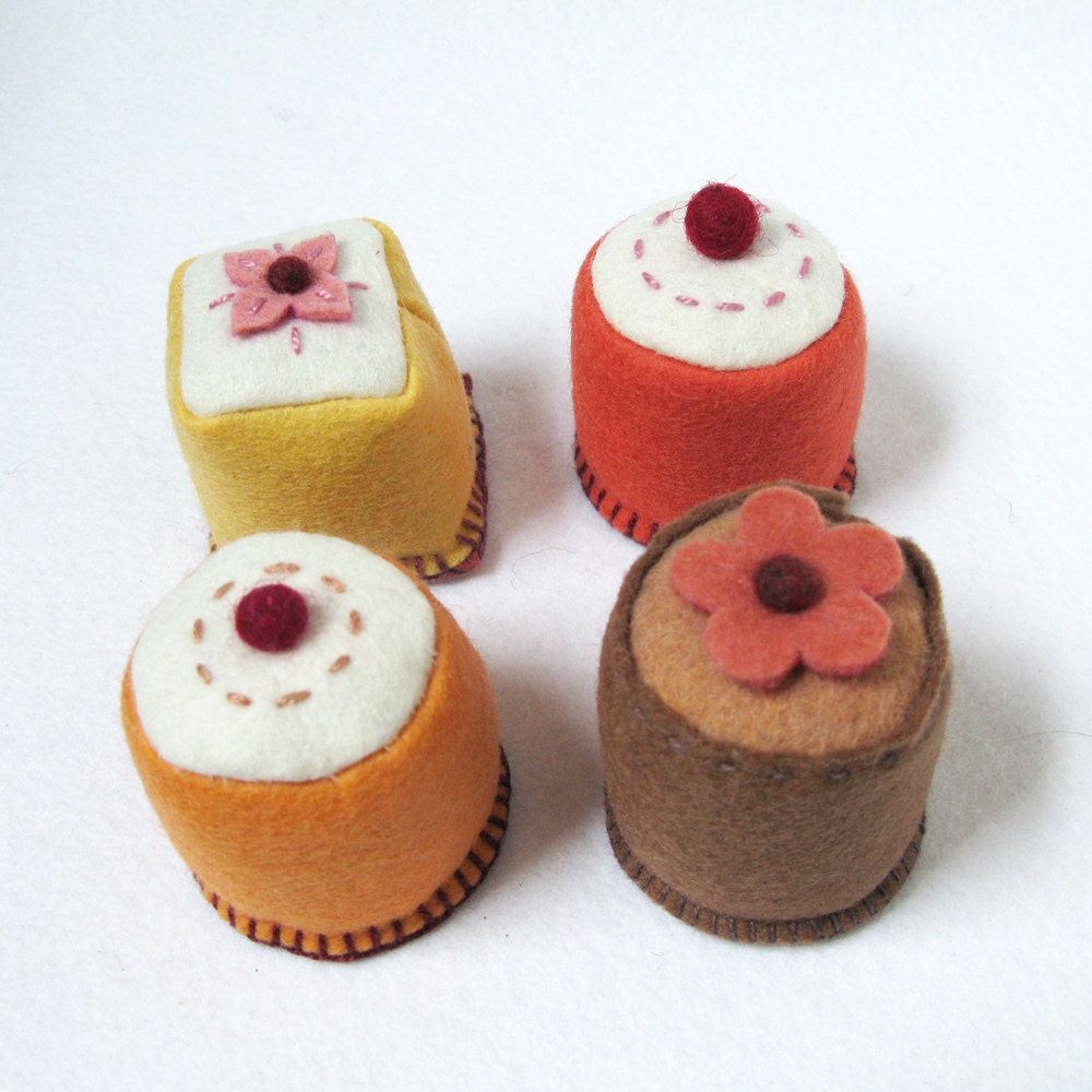 Coffee Cream Petit Fours