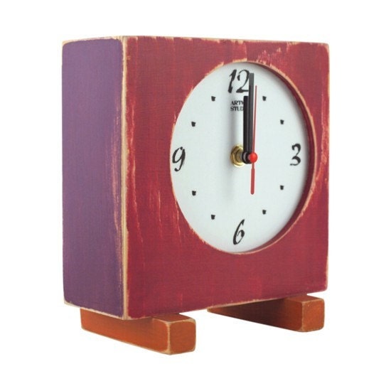 Wooden clock color Rosa