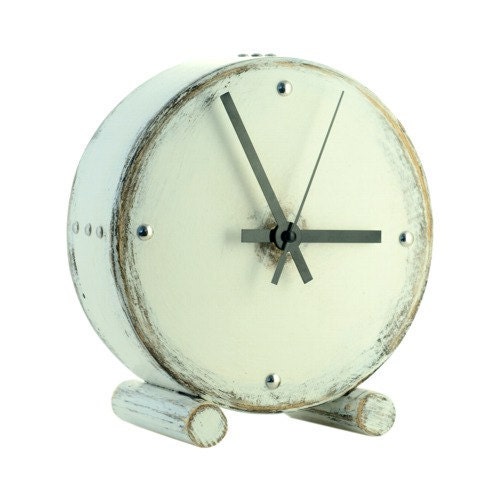 Wooden circle clock oldE