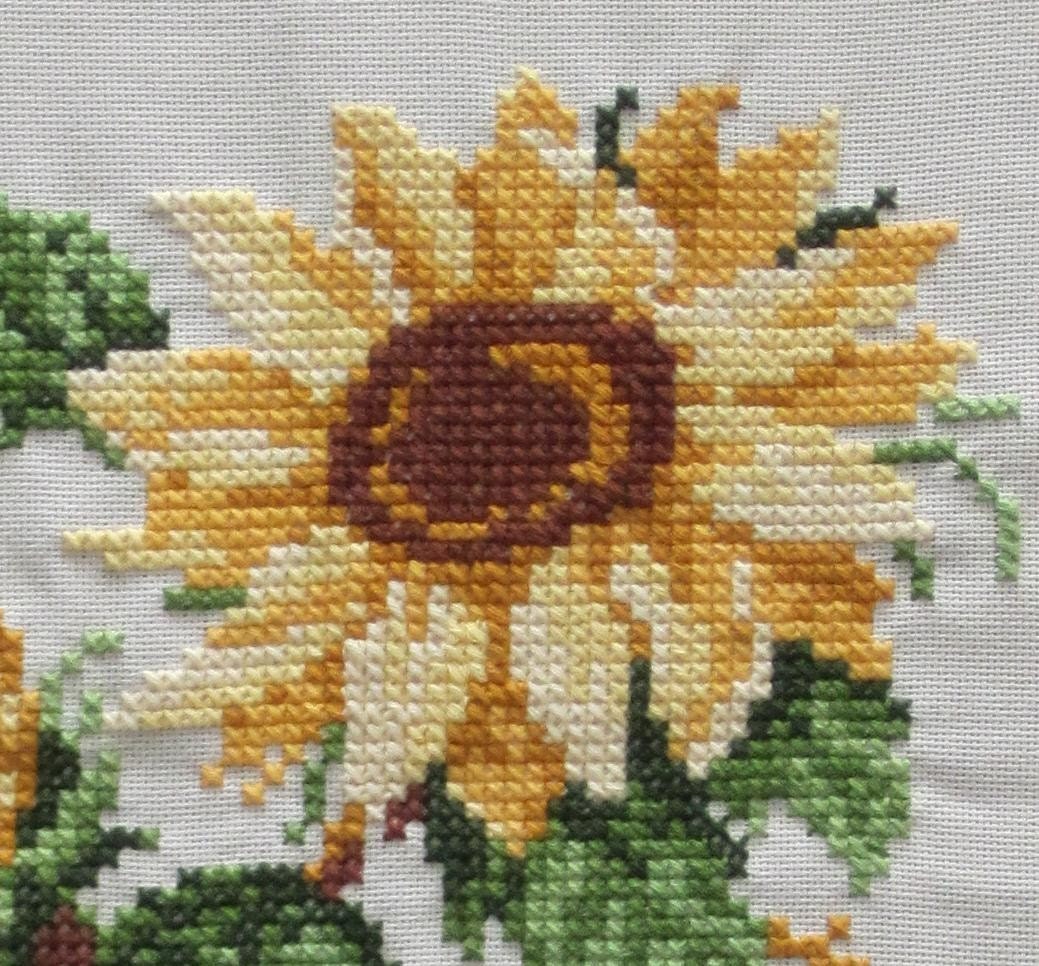Sunflower Quilting Insert for DIY Pillow - Hand Cross Stitch in Sunny Yellow - Crafting Supply
