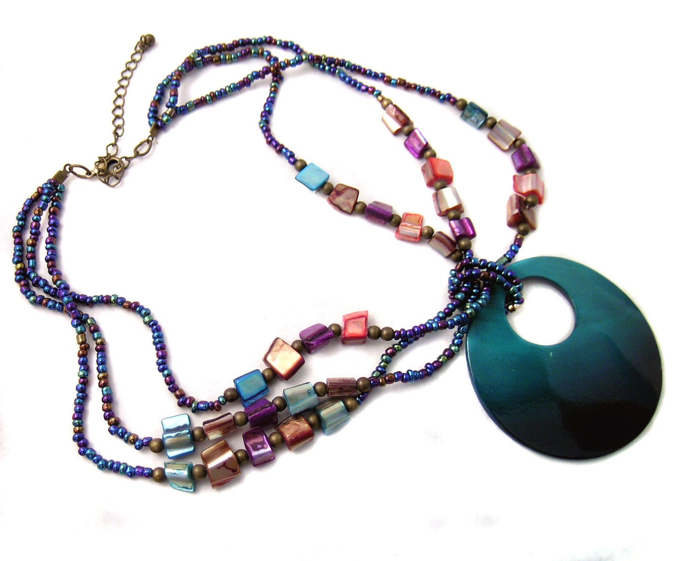 Chunky Shell Necklace Bold 80s Style Dyed Shell Chunky Pendant Teal