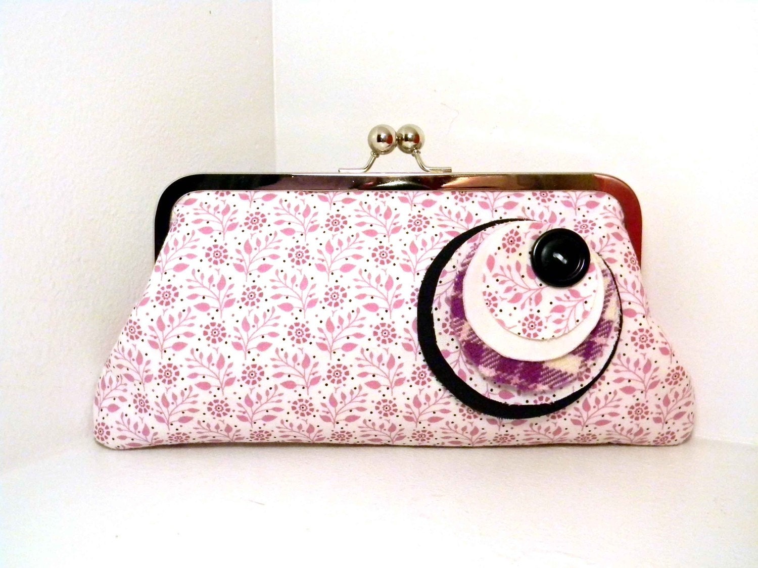 Clutch Purse Kiss Lock Purple Spring Flowers