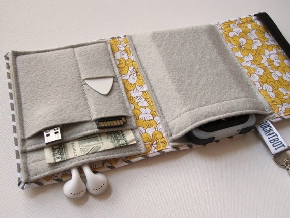 Nerd Herder gadget wallet in Pert Peony for iPod, Droid, iPhone, camera, earbuds, SD cards, USB, extra batteries, guitar picks,