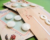 11 Vintage Buttons Mother of Pearls Lady Washington on Cards