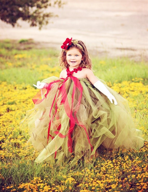 Flower Girl Tutu Dress--Vintage Christmas Wedding--Flower Girls, Pageants, Portraits----Many Colors Available