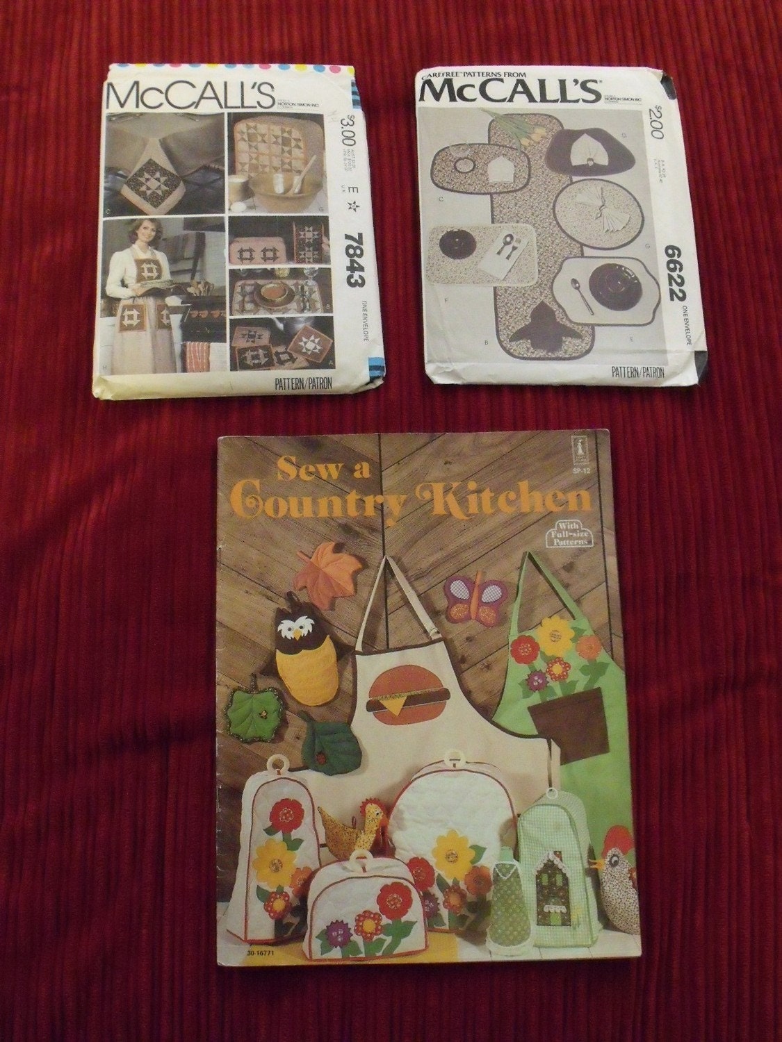 Vintage 1970s 1980s Kitchen Craft Patterns & Book, Placemats, Napkins, Appliance Covers, Apron, Christmas Gifts