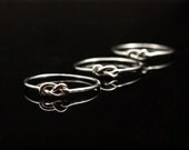 RESERVED Knot ring Bridesmaids gift set, Best friends jewelry, Sisters rings, Argentium Sterling Silver infinity knot ring set of three