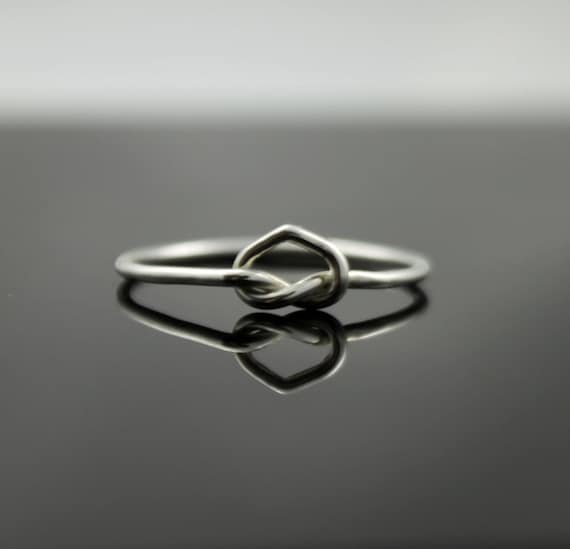 Sterling Silver heart ring. Love knot ring infinity ring. Unique promise ring, committment ring, Purity ring midi ring