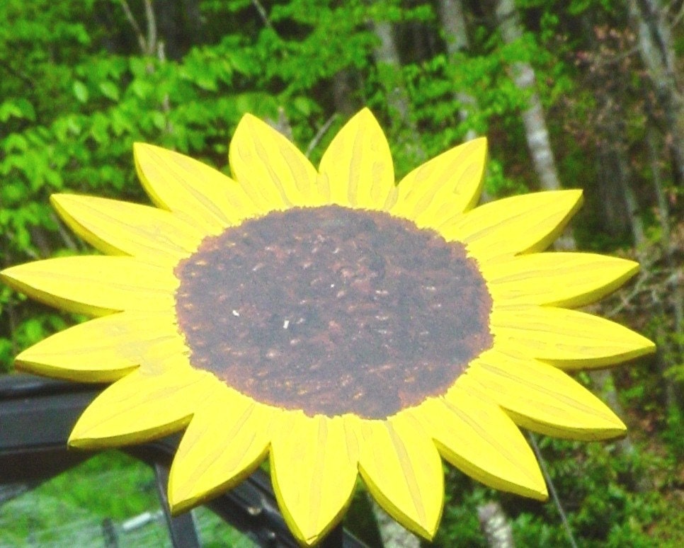 Wooden Hand-Crafted Big Sunflower on Garden Stake