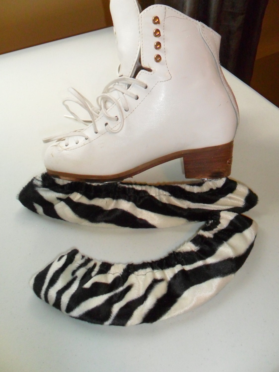 Zebra faux fur blade protectors - Blade Savers for your figure skates - Unisex