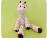 giraffe crochet plush in speckled creme cotton yarn handmade amigurumi stuffed animal