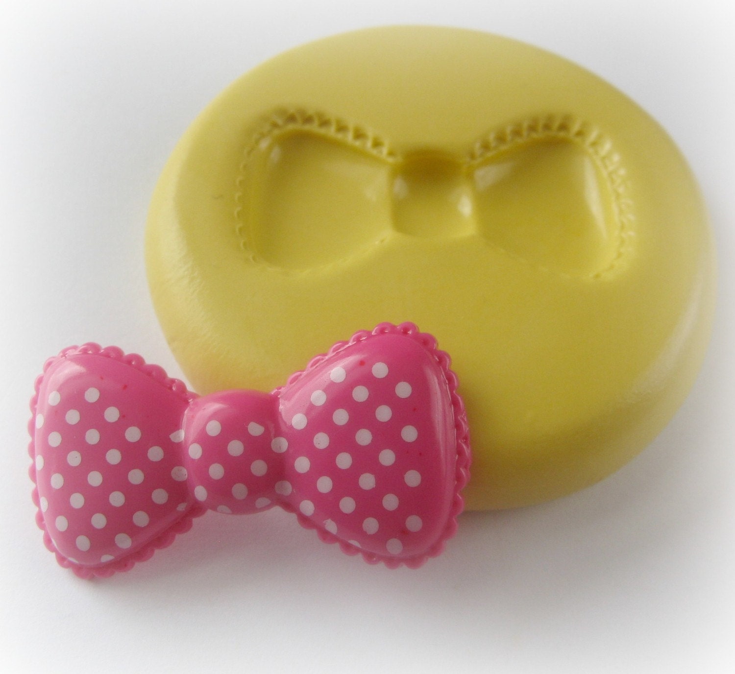 Bow Mold Mould Resin Clay Fondant Wax Soap Jewelry Charms Flexible Molds