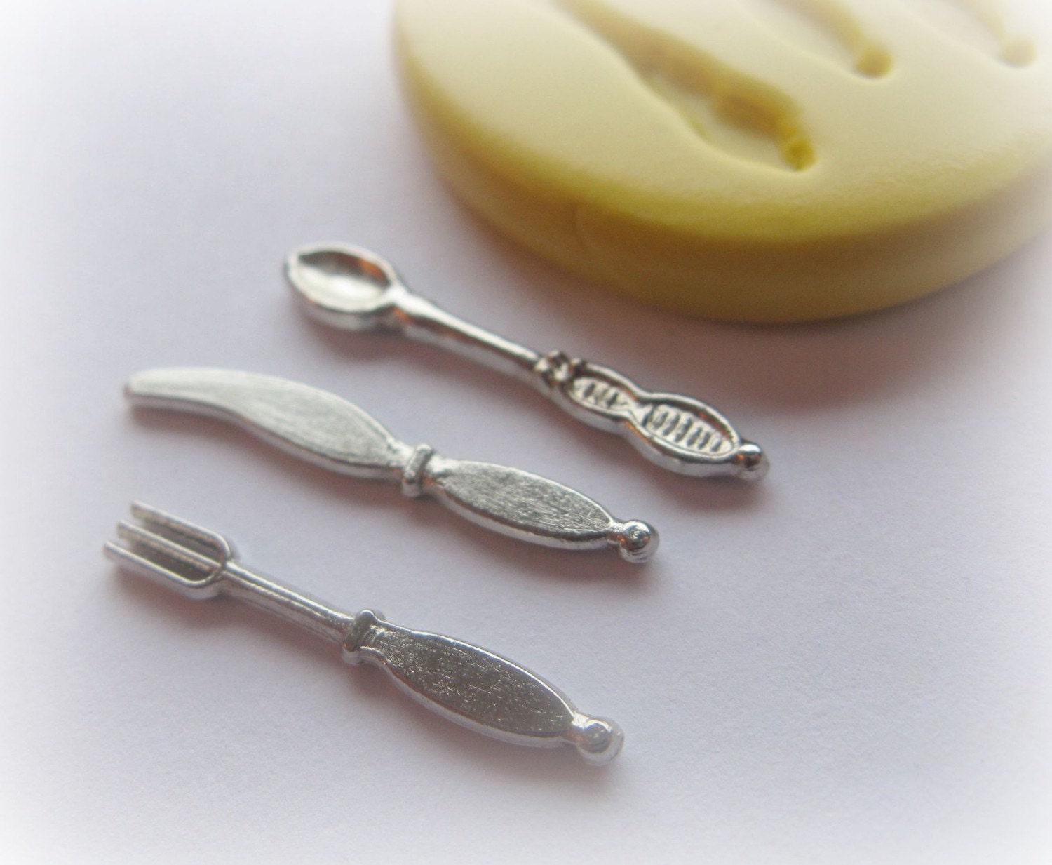 Miniature Flatware Spoon Fork Knife Silverware Mold Doll House Scale