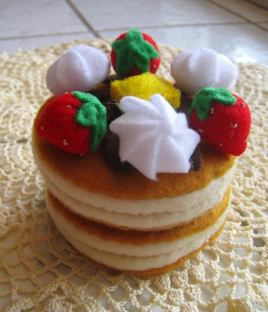 Felt food Pancake set (strawberry) eco friendly children's play food for toy kitchen
