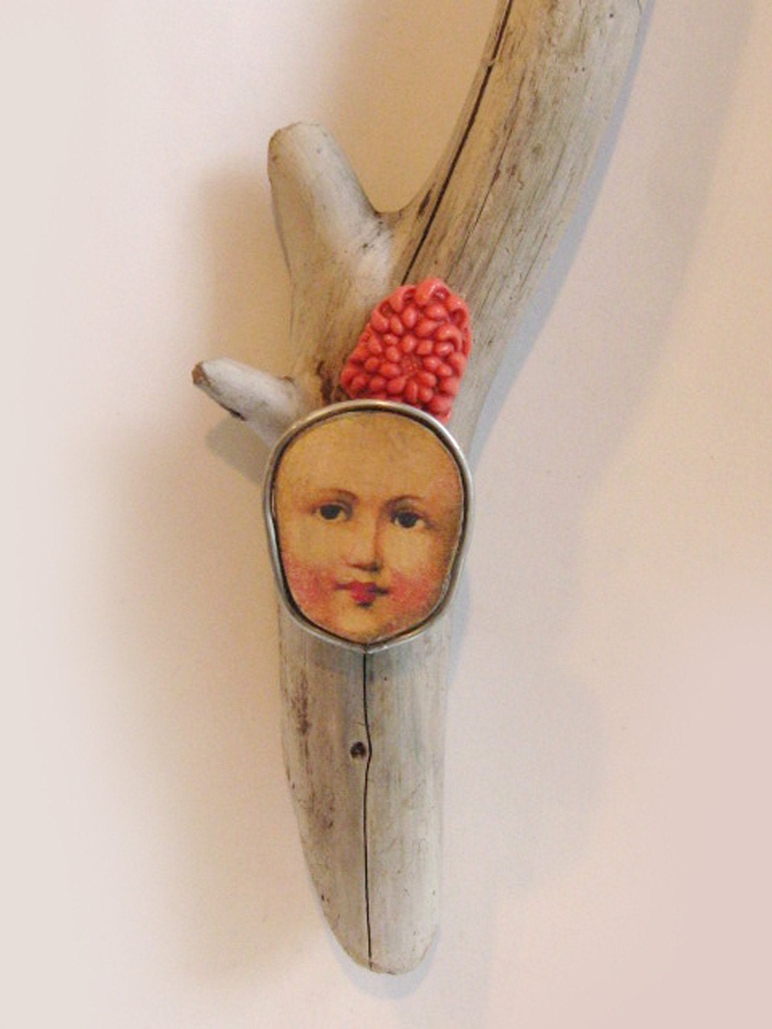 LESAET FACE ASSEMBLAGE CORAL