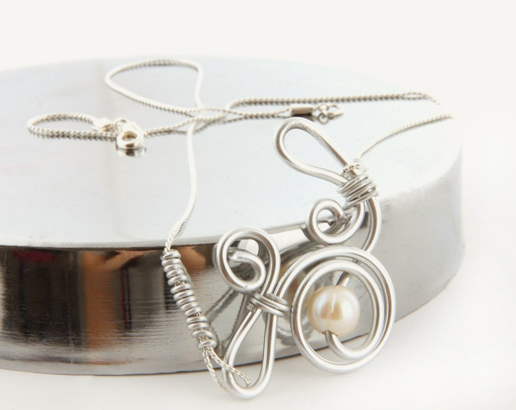 Delicate and feminine necklace