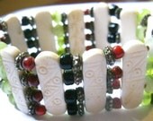 Reduced Vintage Wide Stretchy Incised Bone and Glass Bead Bracelet