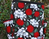 Skull and Roses Alexander Henry  "Essentials" multi-pocket bag black and red