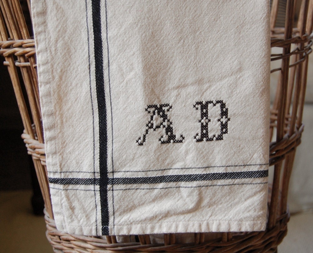 Set of 2 - BLACK - Personalized French Stripe Towels with hand-stitched initials