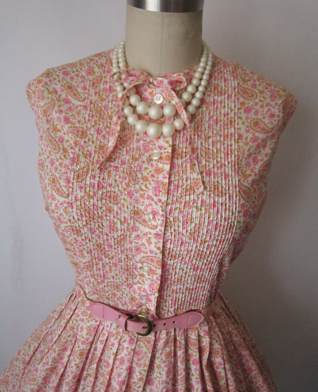 60's Floral Dress // Vintage 1960's Floral Print Cotton Garden Party Shirtwaist Summer Day Dress L