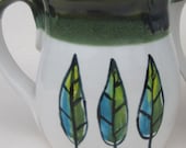Leaf Mug Green White Majolica