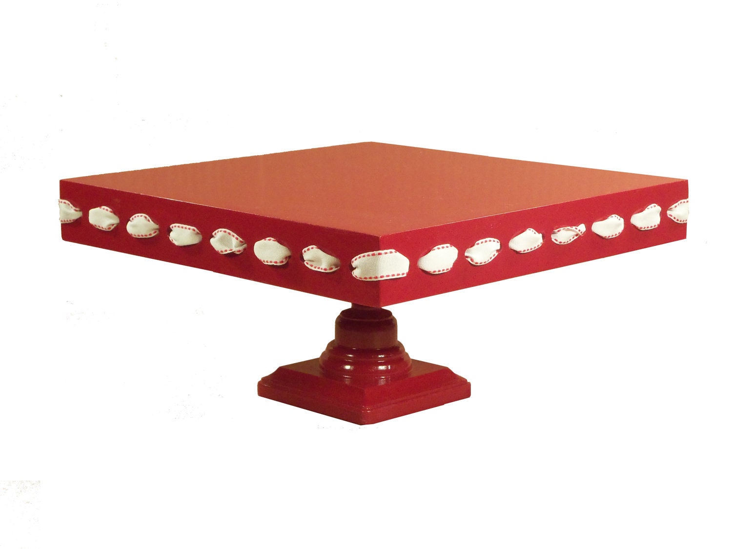 Sara Cake Plate
