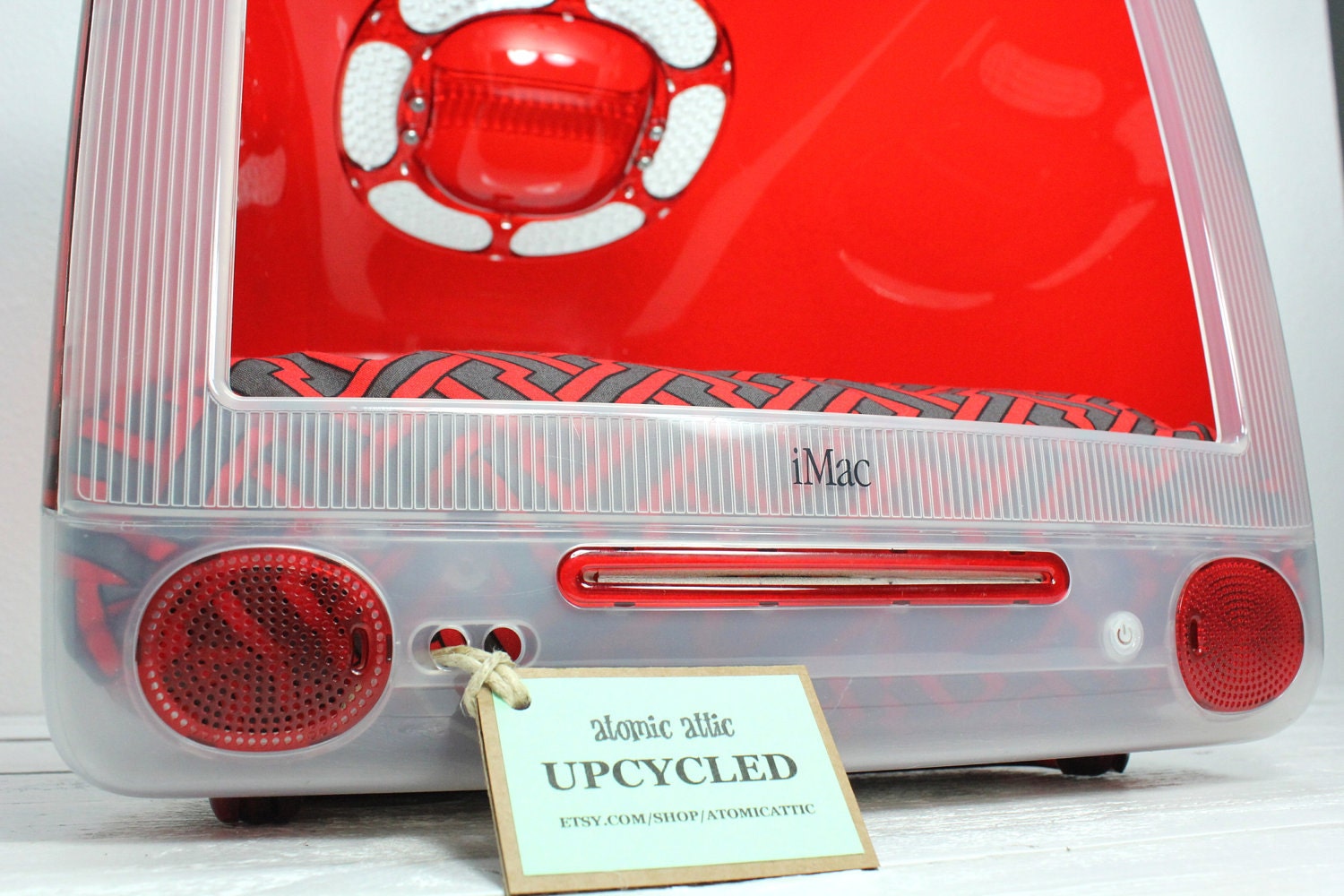 SALE -  Upcycled Apple Computer Pet Bed - iMac - "Think different"