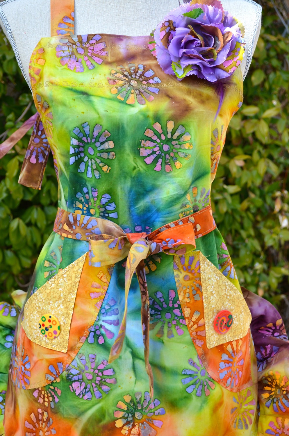 You're Gravy Will Be Wavy In This Woodstock Tye Dyed Inspired Apron