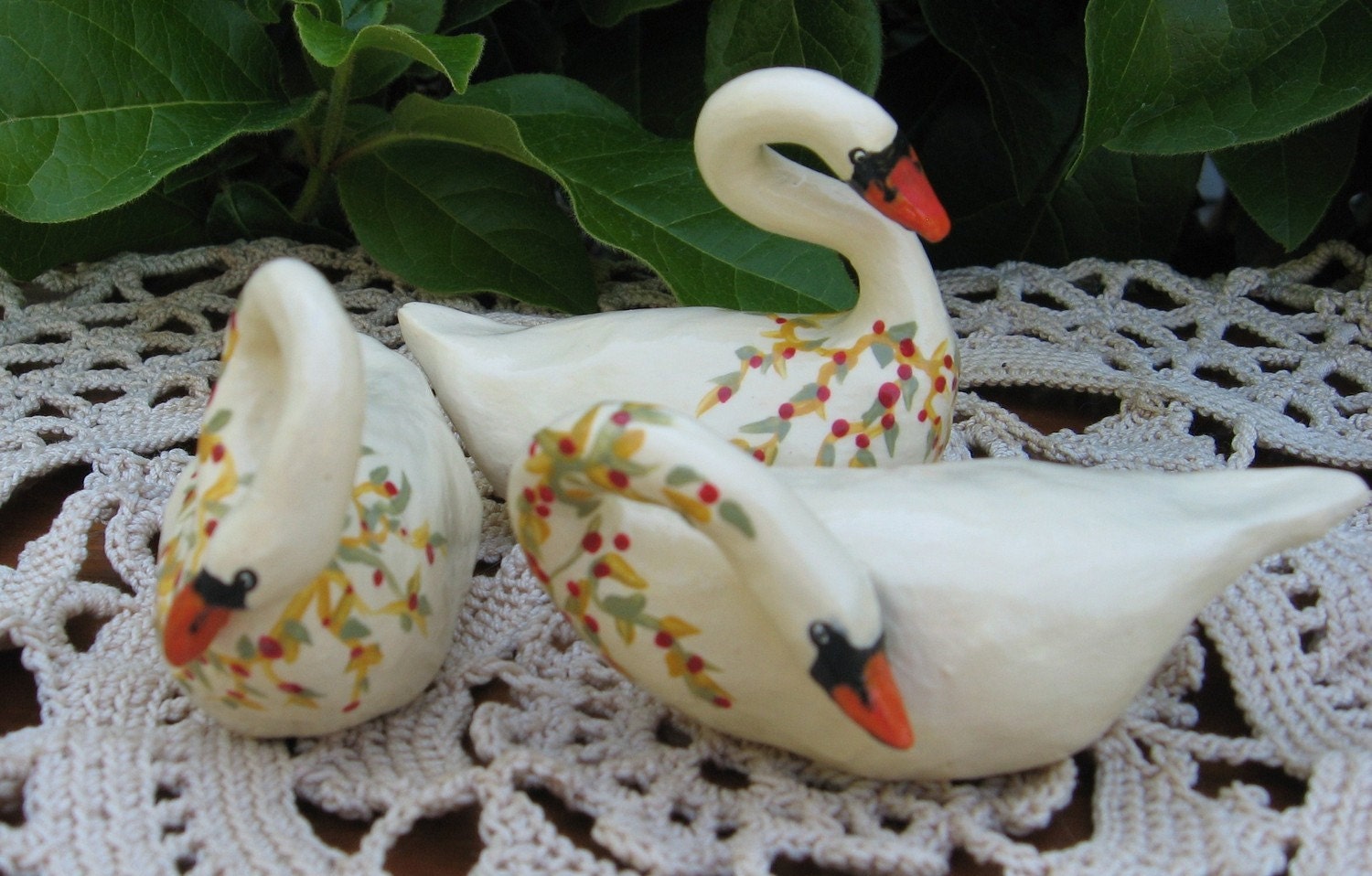 Miniature Swans, set of 3
