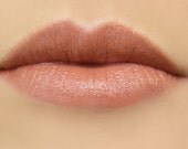 Meringue Mineral Lipstick in Peach