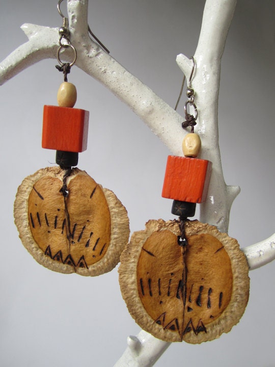 Orange natural earrings Eco Wooden orange with wood burned Mexican seeds
