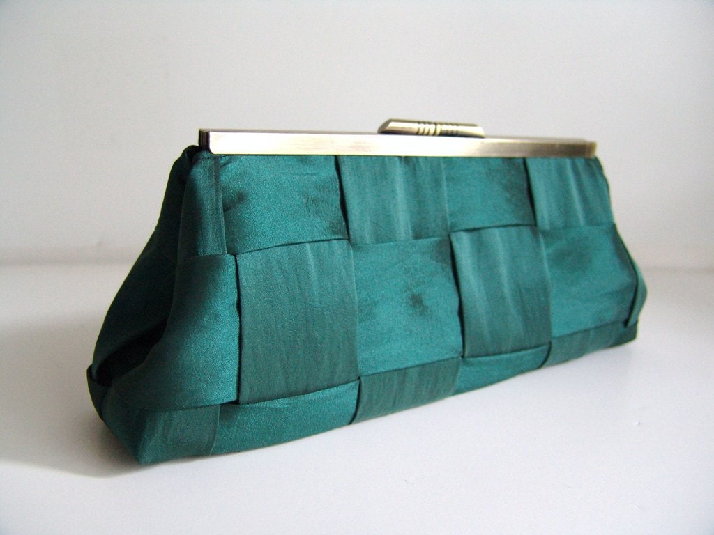 Handmade Clutch Purse in antique gold frame. Emerald Green woven taffeta. Made to Order.