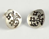 Sterling Silver Post Earrings, Floral Jewelry, Miniature Flowers Silver Earrings, Tiny Flowers Stud Earrings, Small Tear Drop Earrings
