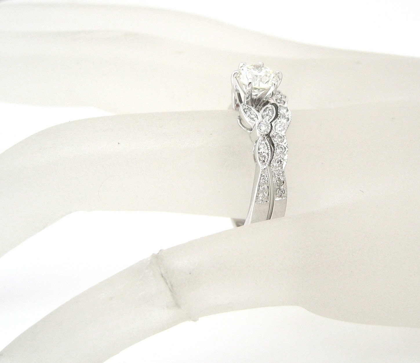 Round antique diamond engagement ring and band 18k 1.31ctw