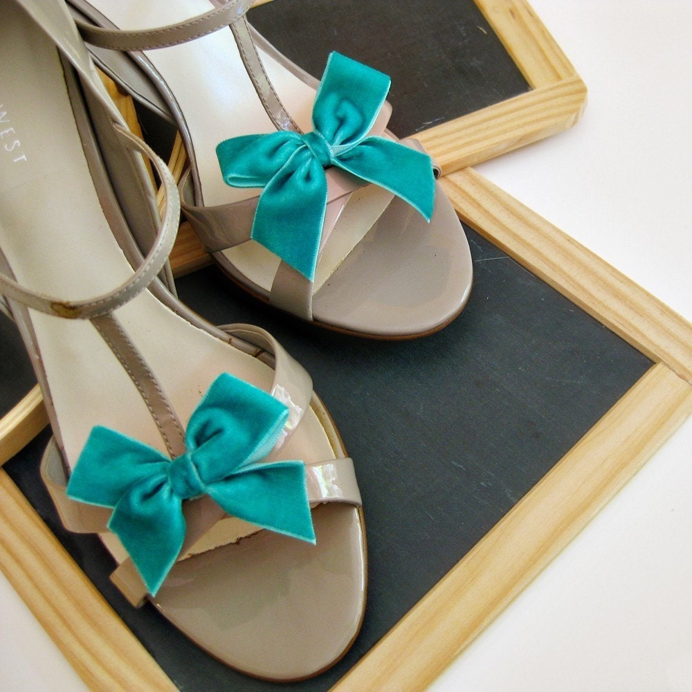 Mini Bow Shoe Clips - Turquoise Velvet