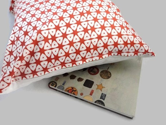 Decorative Pillow Cover African Tribal Style with Red and White Geometrical Shapes Linen Cotton 16 x 16 inches