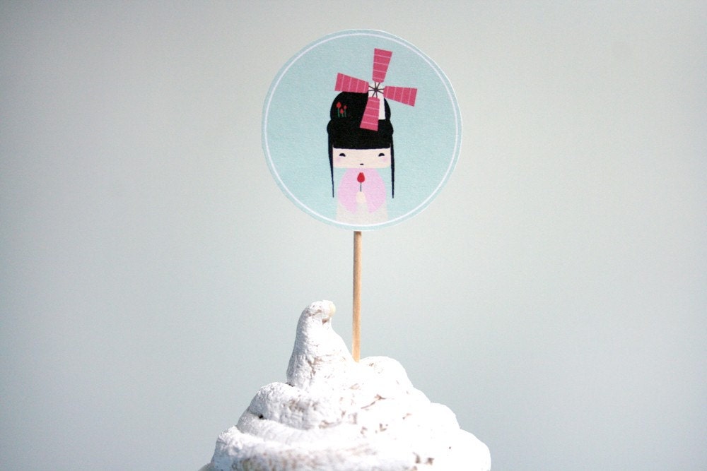 Printable Cupcake Toppers - Kokeshi Girl (406)