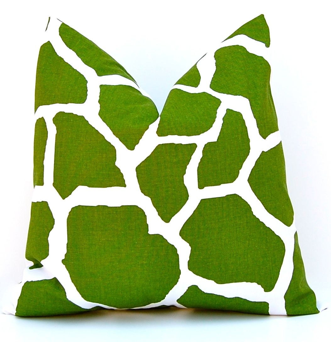 MEMORIAL DAY SALE Decorative Throw Pillow Covers for Decorative Pillows 18 x 18 Inches Modern Green Giraffe