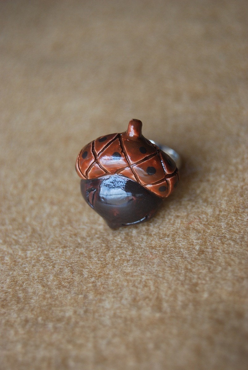 acorn ring