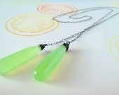 Limeade Lariat- Chalcedony and Oxidized Silver
