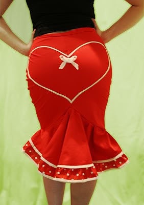 Pin-Up style "Deadly Valentine" fishtail skirt