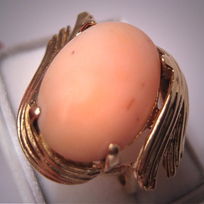 Antique Coral Ring 14K Gold Vintage Retro Art Deco Pink